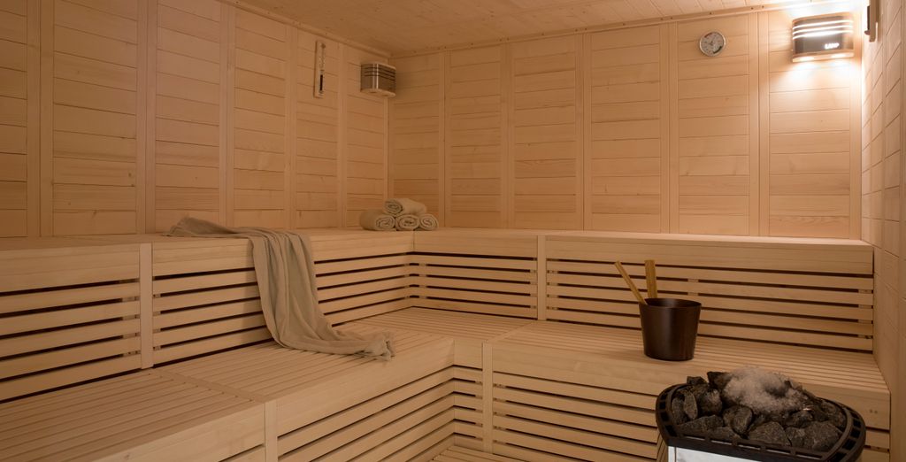Dolce Attica Riviera 5*
