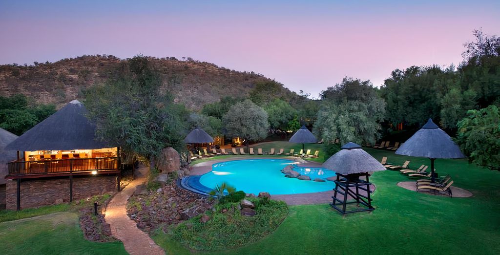 Bakubung Bush Lodge 4* con extensión opcional al Batonka Guest Lodge 4*