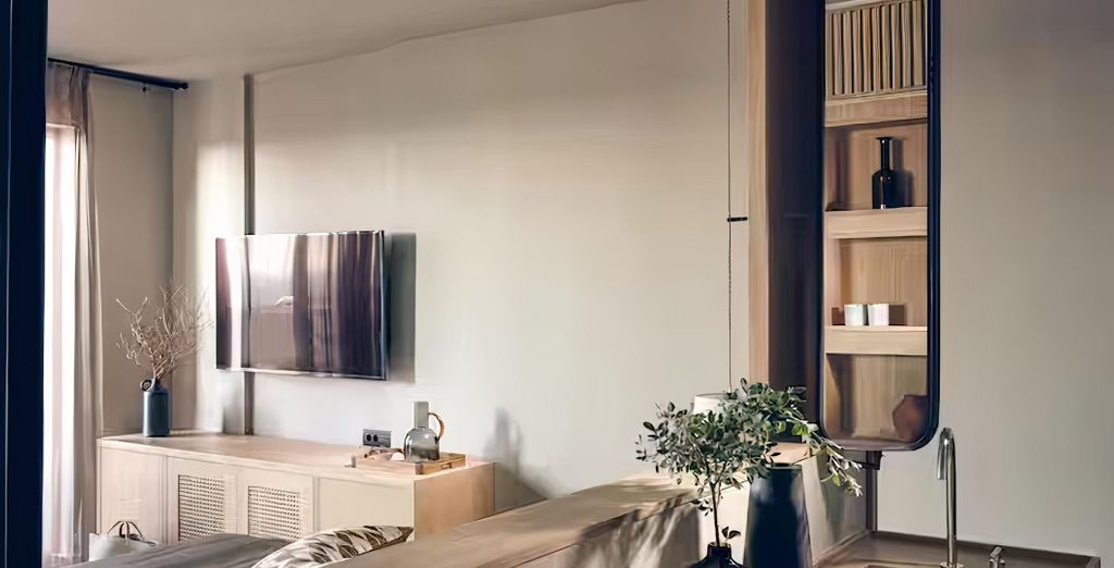 The Royal Senses Resort & Spa, Curio Collection by Hilton 5*