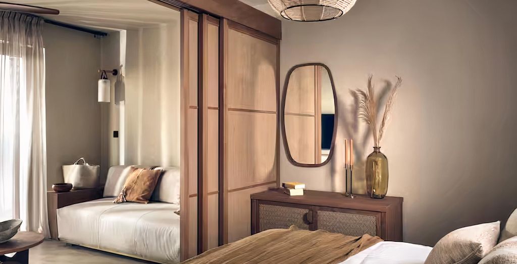 The Royal Senses Resort & Spa, Curio Collection by Hilton 5*