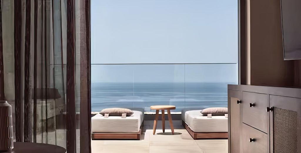 The Royal Senses Resort & Spa, Curio Collection by Hilton 5*