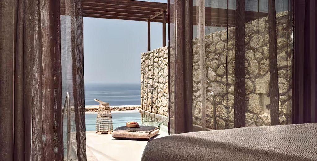 The Royal Senses Resort & Spa, Curio Collection by Hilton 5*