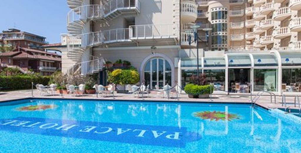 Palace Hotel 5*