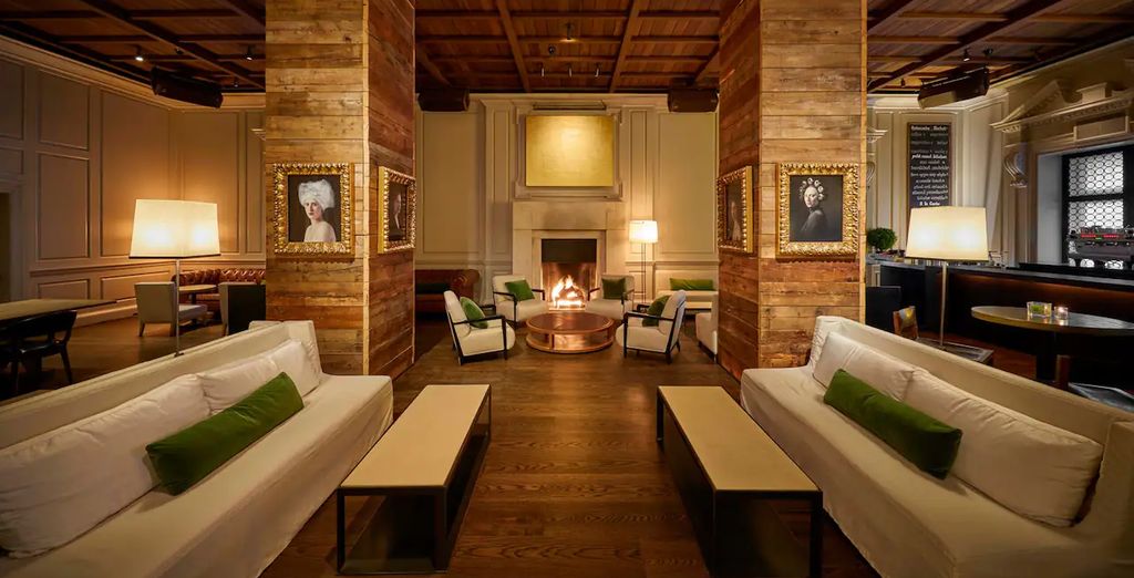 Ambassador Chicago - JDV by Hyatt 4*