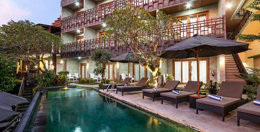 Mayura Ubud Retreat 4*, The Acala Shri Sedana 4*, Monolocale Luxury Resort e Spa Seminyak 5*