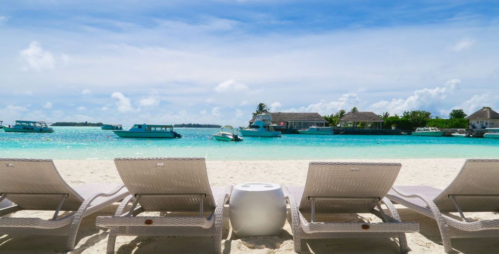 Holiday Inn Resort Kandooma Maldives 4*