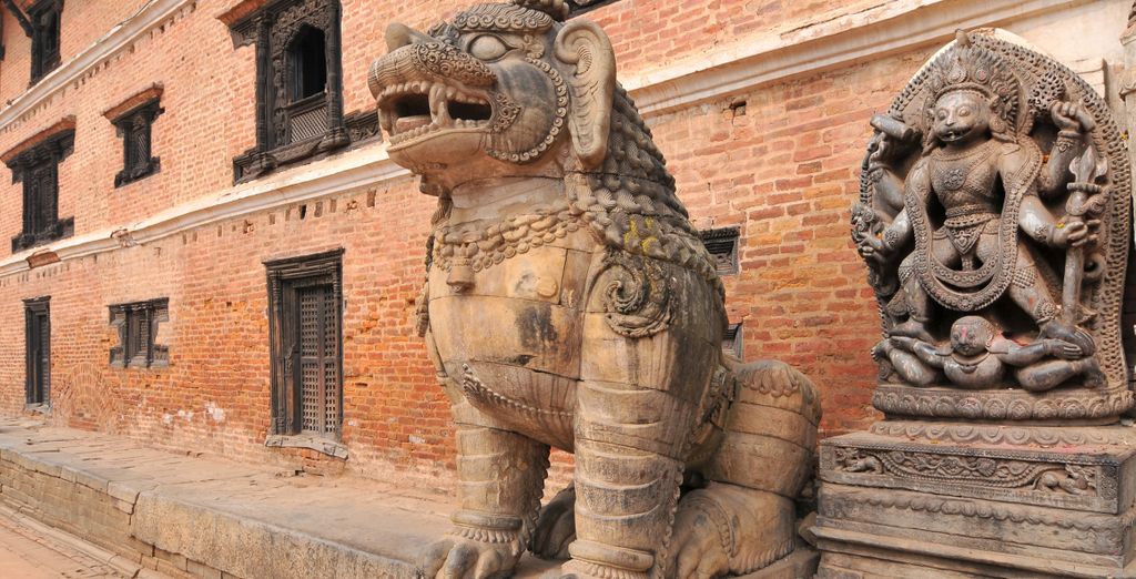 Tour imperdibile nella terra nativa di Gautama Buddha e del Taj Mahal