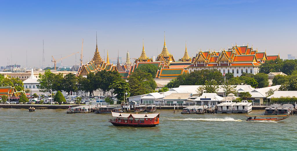 Rawai Palm Beach Resort 4*, Paradise KohYao Resort 4*, Peace Laguna Resort & Spa 4* e possibile pre-estensione al Mode Sathorn Hotel Bangkok 4*