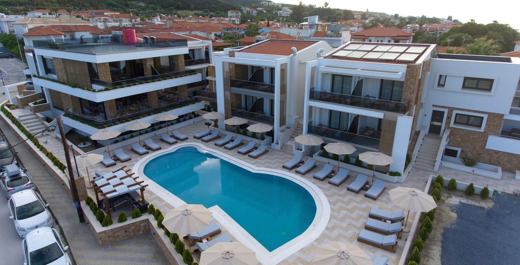 Agnes Deluxe Hotel 