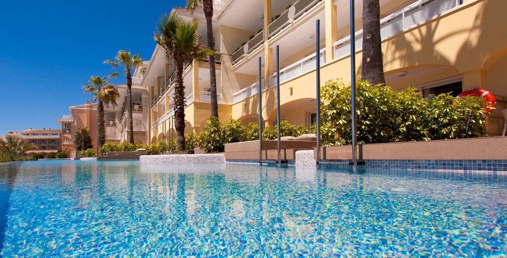 Insotel Cala Mandia Resort & Spa 4*