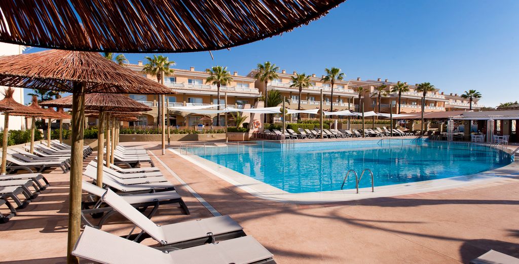 Insotel Cala Mandia Resort & Spa 4*