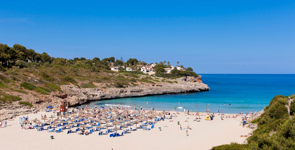 Insotel Cala Mandia Resort & Spa 4*