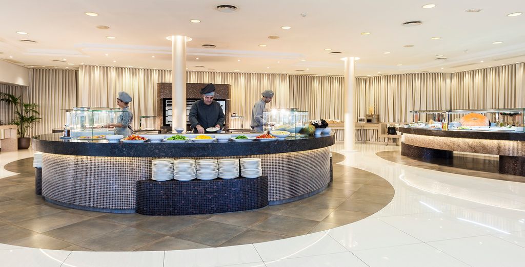 Insotel Cala Mandia Resort & Spa 4*