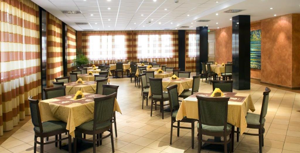 Hotel Caesar Prague 4*