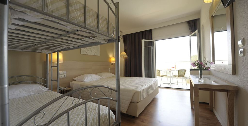 Evia Riviera Resort 4*