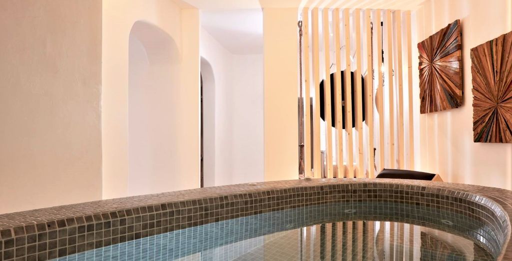 Absolute Mykonos Suites & More 5*