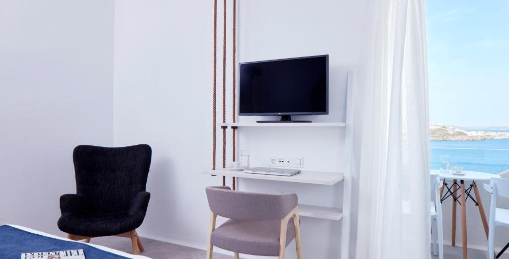 Absolute Mykonos Suites & More 5*