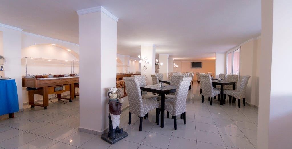 Corfu Maris 4*