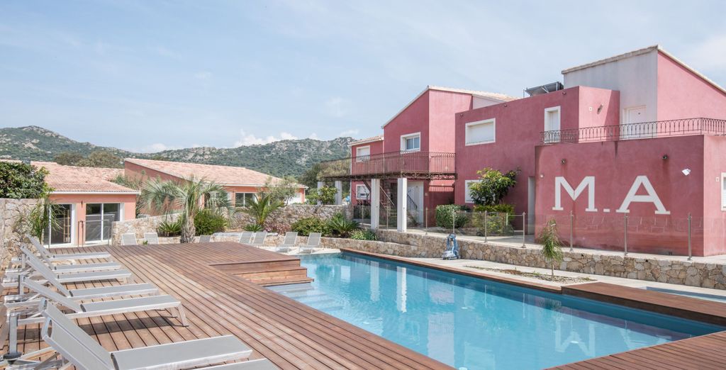Hotel Residence Les Alizes con volo o Sardinia Ferries
