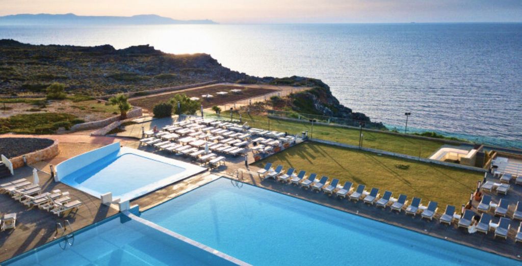Isla Brown Chania Resort, Curio Collection by Hilton 5*