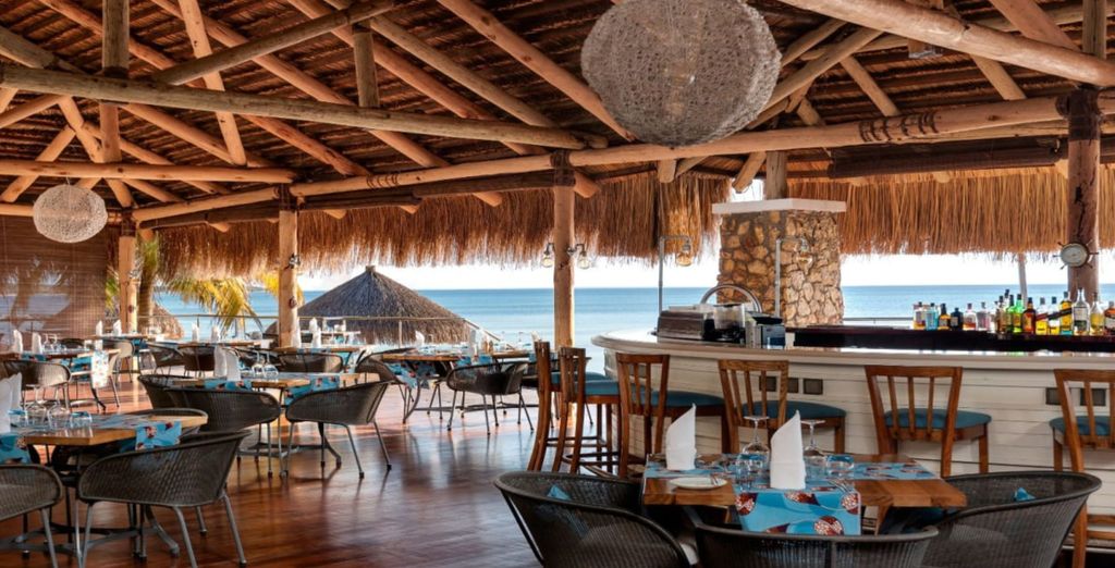 Combinato Royal Livingstone Hotel by Anantara 5* e Anantara Bazaruto Island Resort 4*