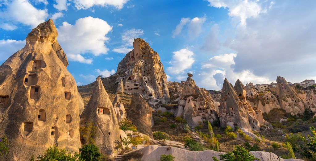 Tour di gruppo: Tra valli lunari e straordinari siti storici
