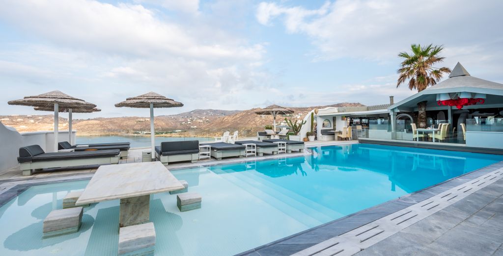 Smy Mykonos Suites & Villas 5*