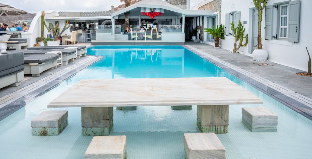 Smy Mykonos Suites & Villas 5*