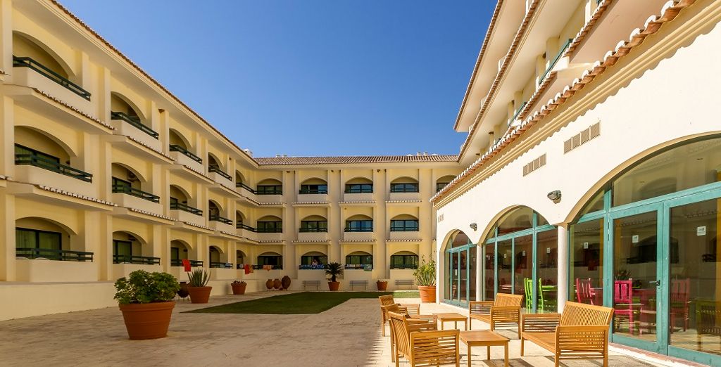 Hotel Mirachoro Carvoeiro 4*
