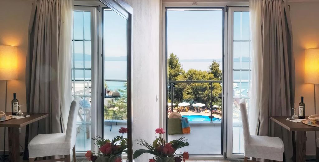 Alexander The Great Beach Hotel 4*