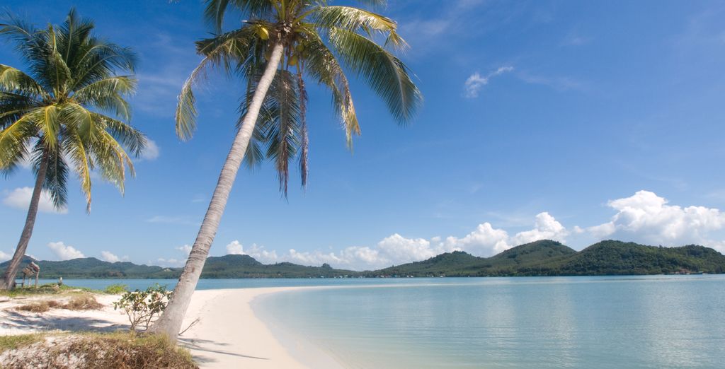 Combinato Maikhao Palm Beach Resort 4*, Royal Yao Yai Island Beach Resort 5* e Mai Khao Lak Beach Resort & Spa 5*