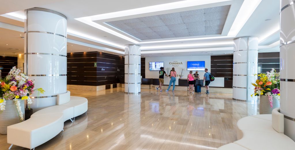 Hotel Condesa 4*