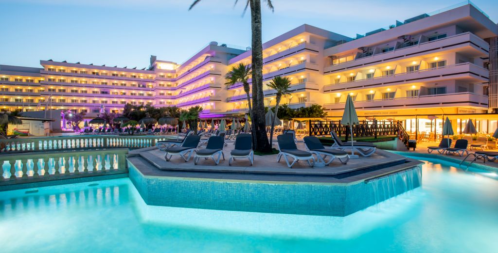 Hotel Condesa 4*