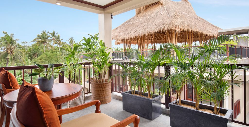 Ubud Nyuh Bali Resort & Spa 5* e Monolocale Resort Seminyak by Ini Vie Hospitality 5*