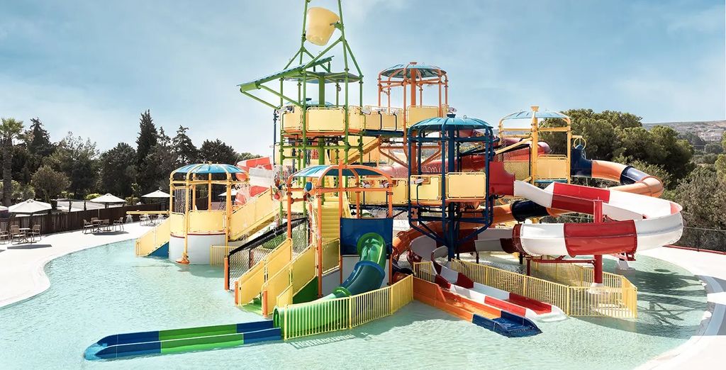 Helea Family Beach Resort 5*