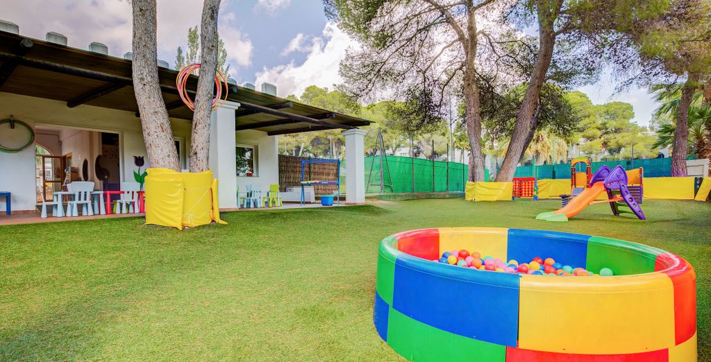 Tui Magic Life Cala Pada 4*