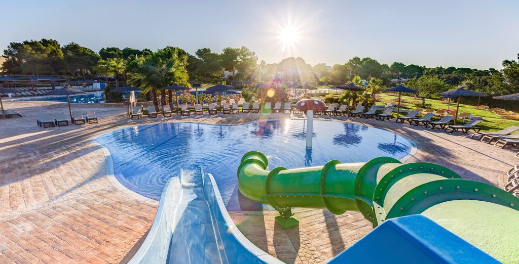 Tui Magic Life Cala Pada 4*