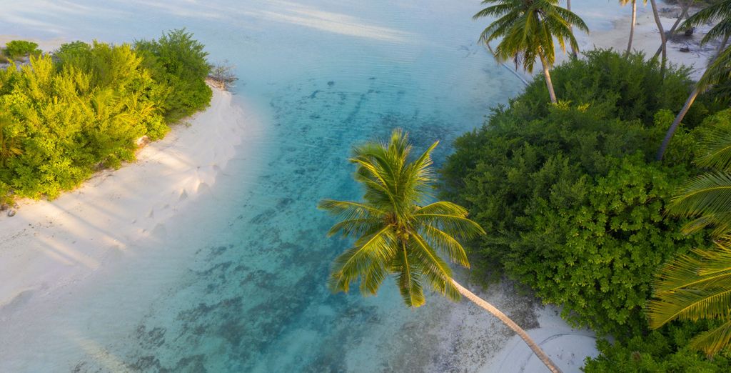 Rahaa Resort 4*