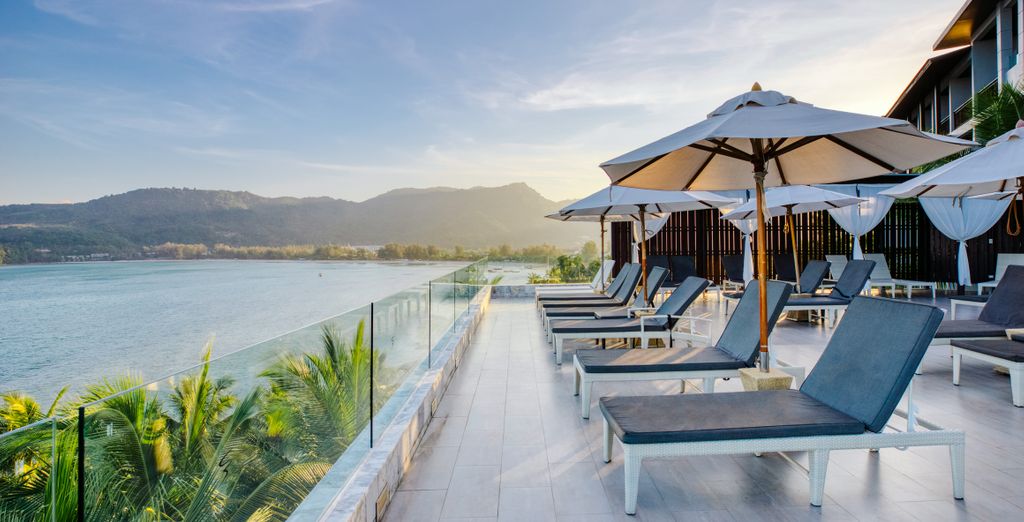 Cape Sienna Phuket 5* & Kantary Beach Khaolak 4* mit optionalem Stopover in Doha