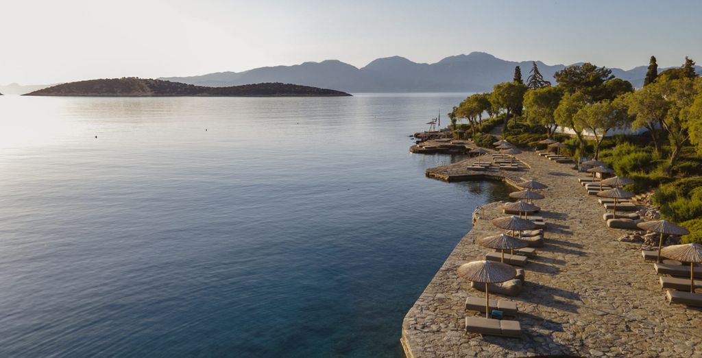 Minos Beach Art Hotel 5* Design Hotels