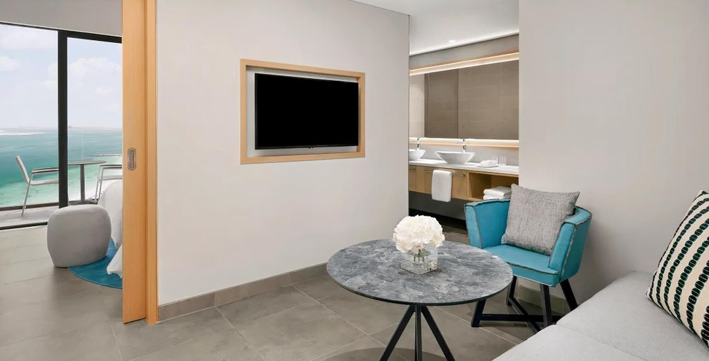 Mövenpick Resort Al Marjan Island 5*