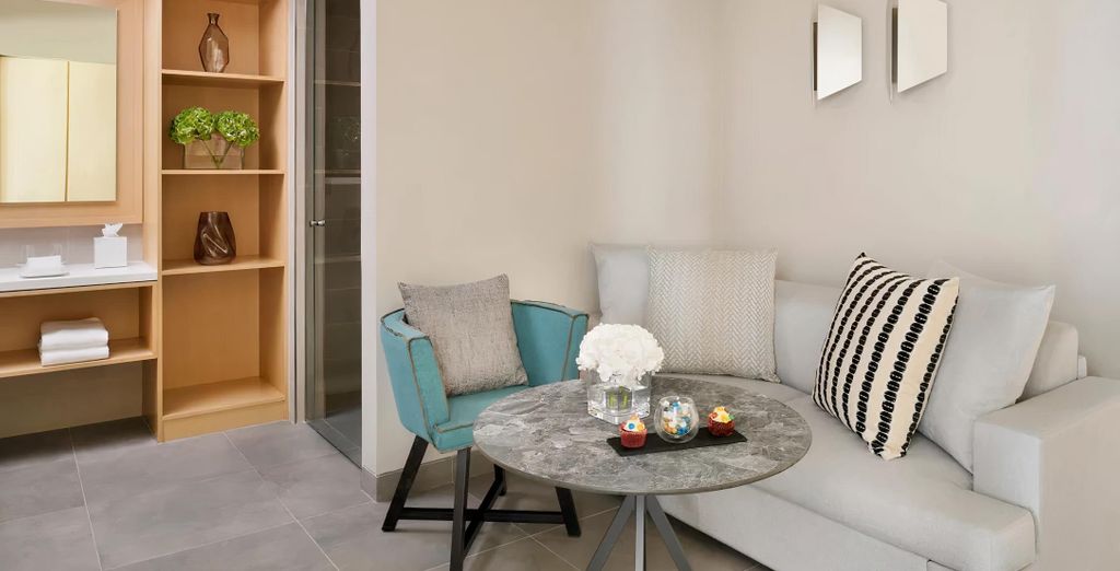 Mövenpick Resort Al Marjan Island 5*