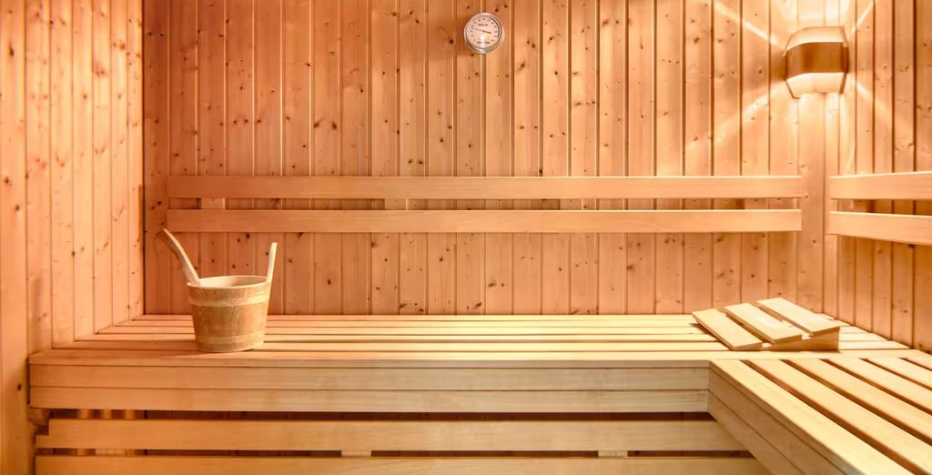 Vienna House by Wyndham Martinspark Dornbirn 4*