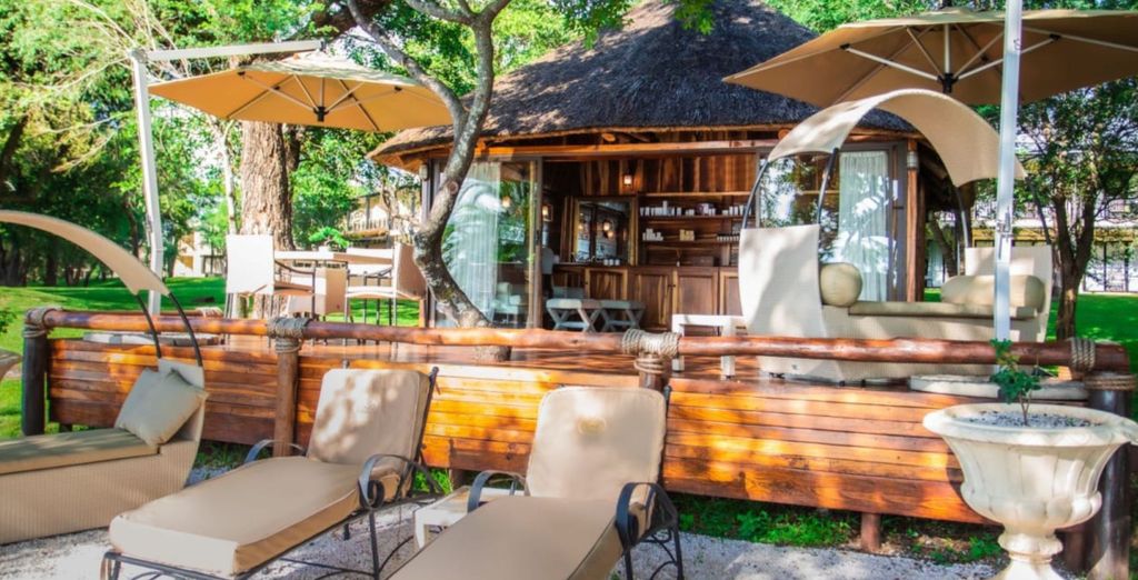 Combinato Royal Livingstone Hotel by Anantara 5* e Anantara Bazaruto Island Resort 4*
