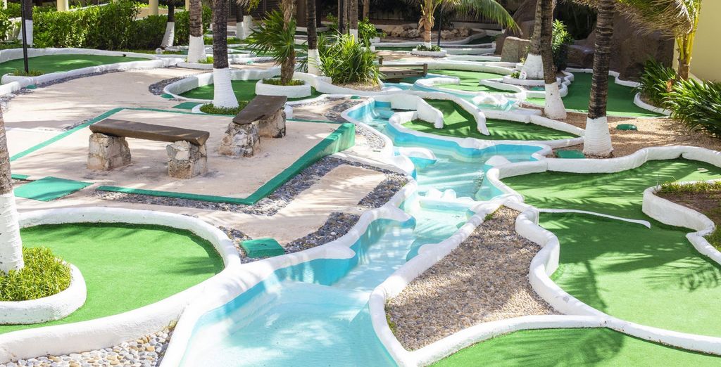 Crown Paradise Club 5*