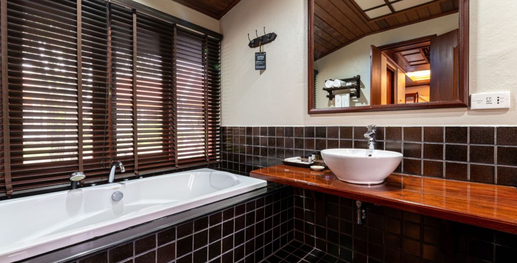 Tour "Tesori dell'Asia" ed estensione al Khao Lak Laguna Resort 4*