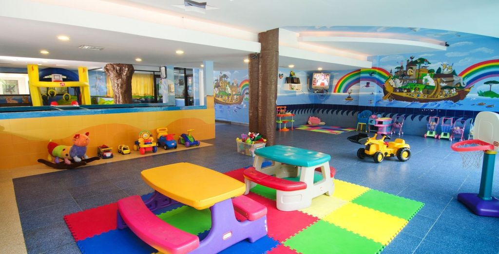 Crown Paradise Club Cancun 5*