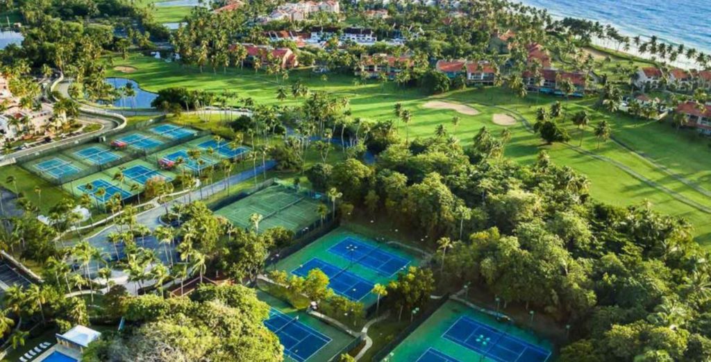 Wyndham Palmas Beach and Golf Resort