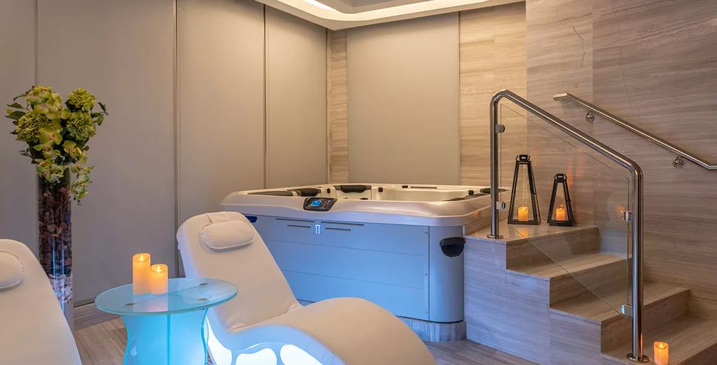Grand Millennium Business Bay 5*