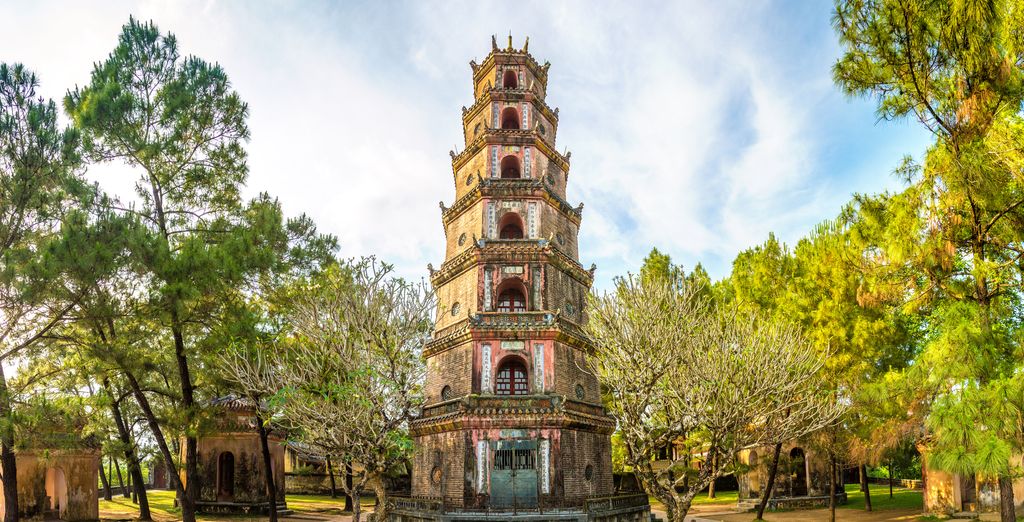 Tour privato: Viaggio alla scoperta delle meraviglie del Sud-est asiatico 